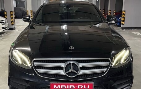 Mercedes-Benz E-Класс, 2019 год, 2 599 000 рублей, 1 фотография
