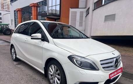 Mercedes-Benz B-Класс, 2014 год, 1 550 000 рублей, 2 фотография