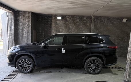 Toyota Highlander, 2026 год, 5 375 000 рублей, 3 фотография
