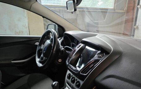 Ford Focus III, 2011 год, 700 000 рублей, 3 фотография