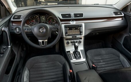 Volkswagen Passat B7, 2012 год, 1 149 000 рублей, 6 фотография