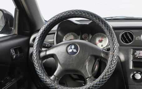 Mitsubishi Outlander III рестайлинг 3, 2005 год, 799 000 рублей, 12 фотография