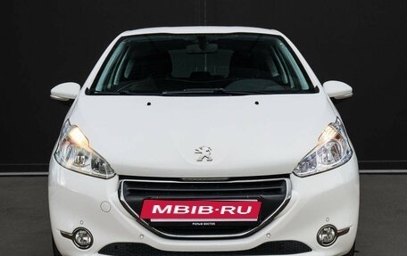 Peugeot 208 II, 2013 год, 590 000 рублей, 3 фотография