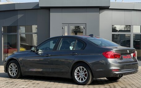 BMW 3 серия, 2018 год, 1 500 000 рублей, 6 фотография