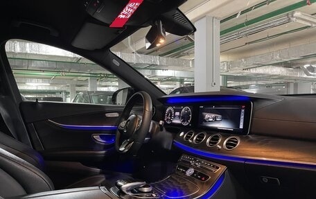 Mercedes-Benz E-Класс, 2019 год, 2 599 000 рублей, 10 фотография
