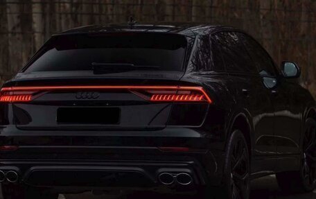 Audi SQ8, 2021 год, 9 490 000 рублей, 5 фотография