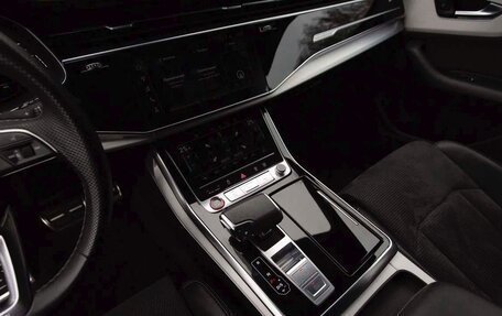 Audi SQ8, 2021 год, 9 490 000 рублей, 15 фотография