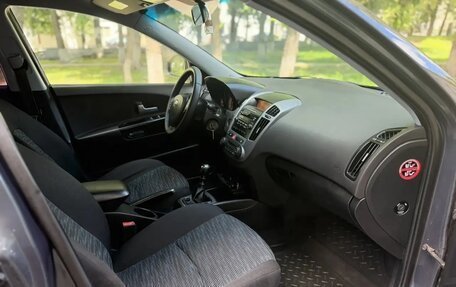 KIA cee'd I рестайлинг, 2008 год, 490 000 рублей, 13 фотография