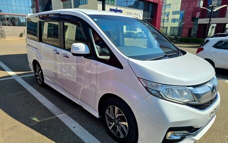 Honda Stepwgn IV, 2015 год, 1 490 000 рублей, 2 фотография