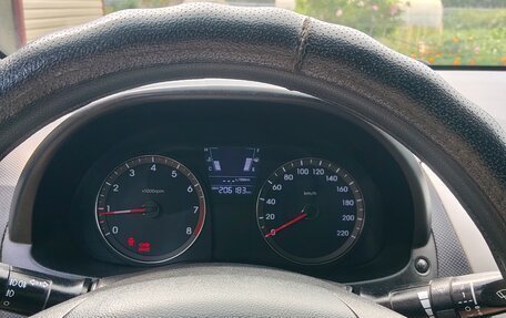 Hyundai Solaris II рестайлинг, 2011 год, 600 000 рублей, 5 фотография