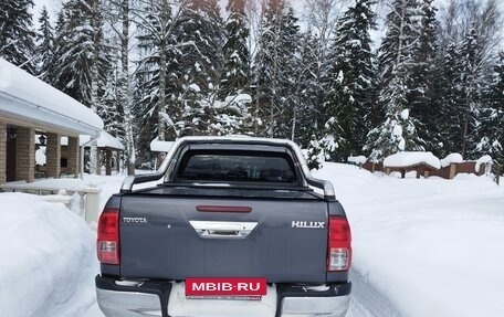 Toyota Hilux VIII, 2018 год, 4 800 000 рублей, 5 фотография