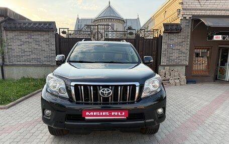 Toyota Land Cruiser Prado 150 рестайлинг 2, 2010 год, 2 825 000 рублей, 3 фотография