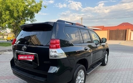 Toyota Land Cruiser Prado 150 рестайлинг 2, 2010 год, 2 825 000 рублей, 7 фотография