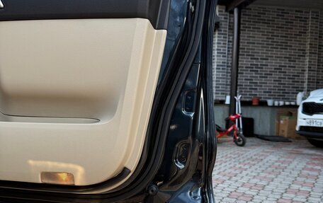 Toyota Land Cruiser Prado 150 рестайлинг 2, 2010 год, 2 825 000 рублей, 24 фотография