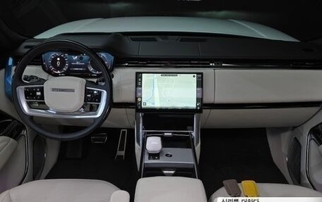 Land Rover Range Rover IV рестайлинг, 2025 год, 21 600 000 рублей, 32 фотография