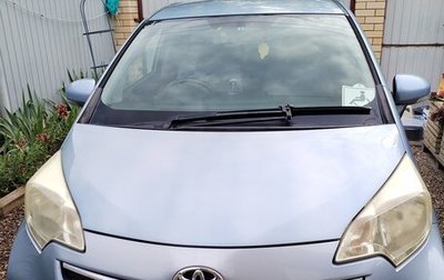 Toyota Ractis II, 2011 год, 890 000 рублей, 1 фотография
