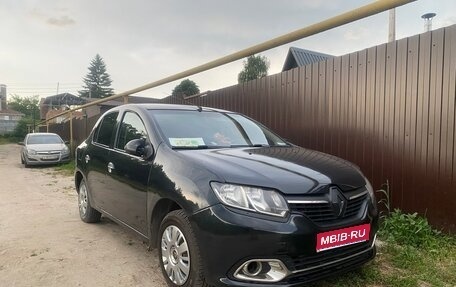 Renault Logan II, 2015 год, 797 000 рублей, 1 фотография