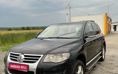 Volkswagen Touareg III, 2008 год, 950 000 рублей, 1 фотография