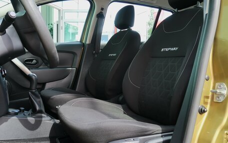 Renault Sandero II рестайлинг, 2015 год, 1 029 000 рублей, 22 фотография