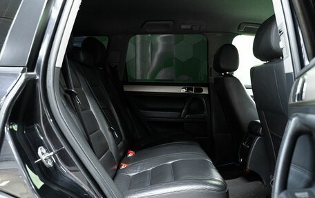 Volkswagen Touareg III, 2005 год, 849 000 рублей, 12 фотография