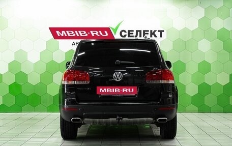 Volkswagen Touareg III, 2005 год, 849 000 рублей, 4 фотография