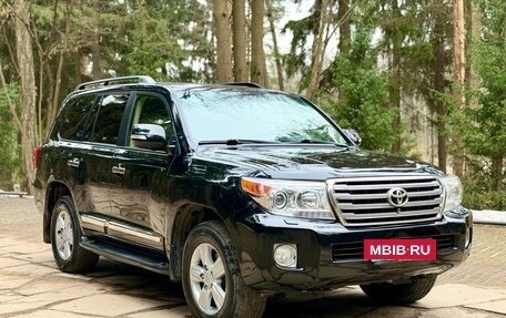 Toyota Land Cruiser 200, 2012 год, 3 400 000 рублей, 4 фотография