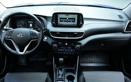 Hyundai Tucson III, 2019 год, 2 200 000 рублей, 10 фотография