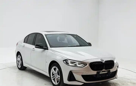 BMW 1 серия, 2022 год, 1 560 000 рублей, 3 фотография