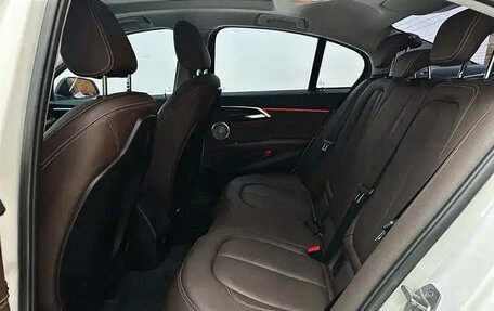 BMW 1 серия, 2022 год, 1 560 000 рублей, 12 фотография