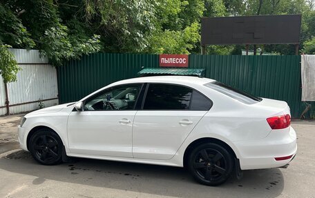 Volkswagen Jetta VI, 2013 год, 1 250 000 рублей, 4 фотография