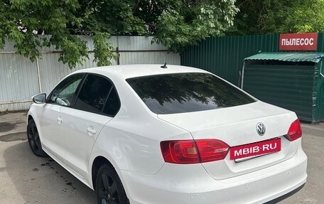 Volkswagen Jetta VI, 2013 год, 1 250 000 рублей, 5 фотография
