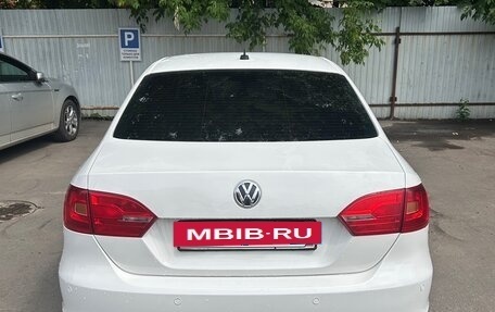 Volkswagen Jetta VI, 2013 год, 1 250 000 рублей, 6 фотография