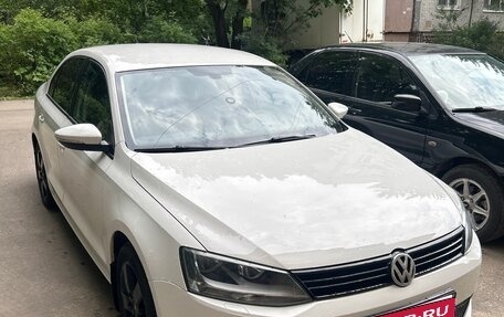 Volkswagen Jetta VI, 2013 год, 1 250 000 рублей, 15 фотография