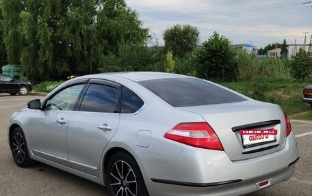 Nissan Teana, 2010 год, 800 000 рублей, 9 фотография