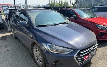 Hyundai Elantra VI рестайлинг, 2017 год, 1 015 000 рублей, 2 фотография