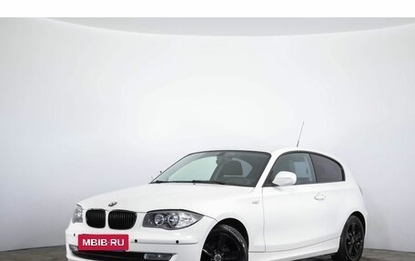 BMW 1 серия, 2011 год, 1 169 000 рублей, 3 фотография