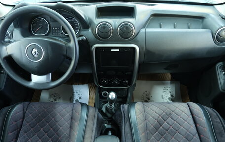 Renault Duster I рестайлинг, 2014 год, 899 000 рублей, 12 фотография
