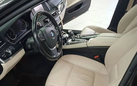 BMW 5 серия, 2015 год, 1 600 000 рублей, 2 фотография