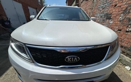 KIA Sorento III Prime рестайлинг, 2014 год, 1 550 000 рублей, 2 фотография