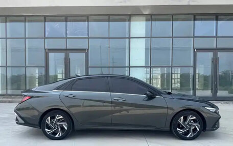 Hyundai Elantra, 2023 год, 1 400 000 рублей, 3 фотография