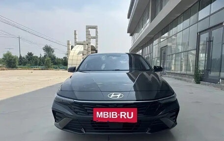 Hyundai Elantra, 2023 год, 1 400 000 рублей, 2 фотография