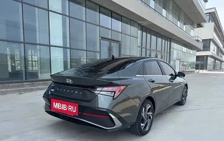 Hyundai Elantra, 2023 год, 1 400 000 рублей, 7 фотография