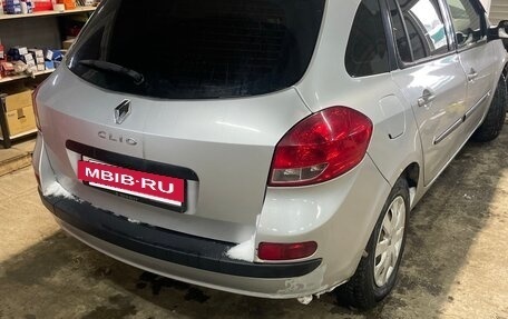Renault Clio III, 2008 год, 550 000 рублей, 5 фотография