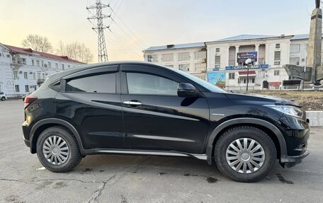 Honda Vezel, 2014 год, 1 400 000 рублей, 15 фотография