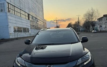 Honda Vezel, 2014 год, 1 400 000 рублей, 16 фотография