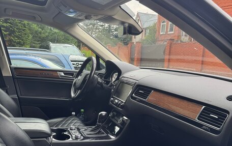 Volkswagen Touareg III, 2017 год, 3 500 000 рублей, 2 фотография