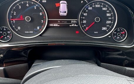 Volkswagen Touareg III, 2017 год, 3 500 000 рублей, 16 фотография