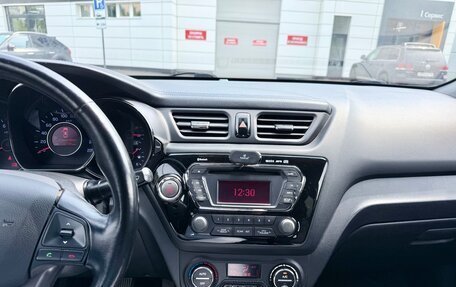KIA Rio III рестайлинг, 2013 год, 990 000 рублей, 13 фотография