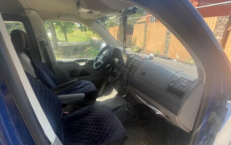 Volkswagen Transporter T5 рестайлинг, 2006 год, 850 000 рублей, 5 фотография