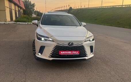 Lexus RX IV рестайлинг, 2025 год, 4 000 000 рублей, 1 фотография